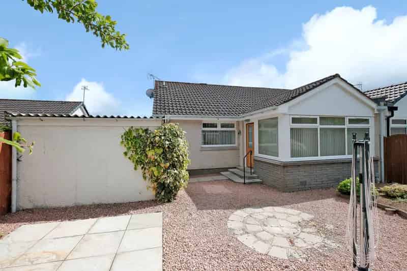 Spacious 2-Bed Semi-Detached Bungalow in Inverurie