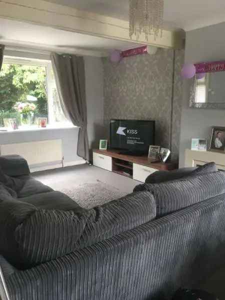 House For Rent in Waverley, England