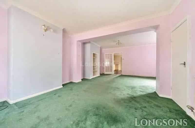 2 Bed Semi-Detached House for Sale