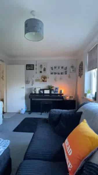 Semi Detached House Near Primary School