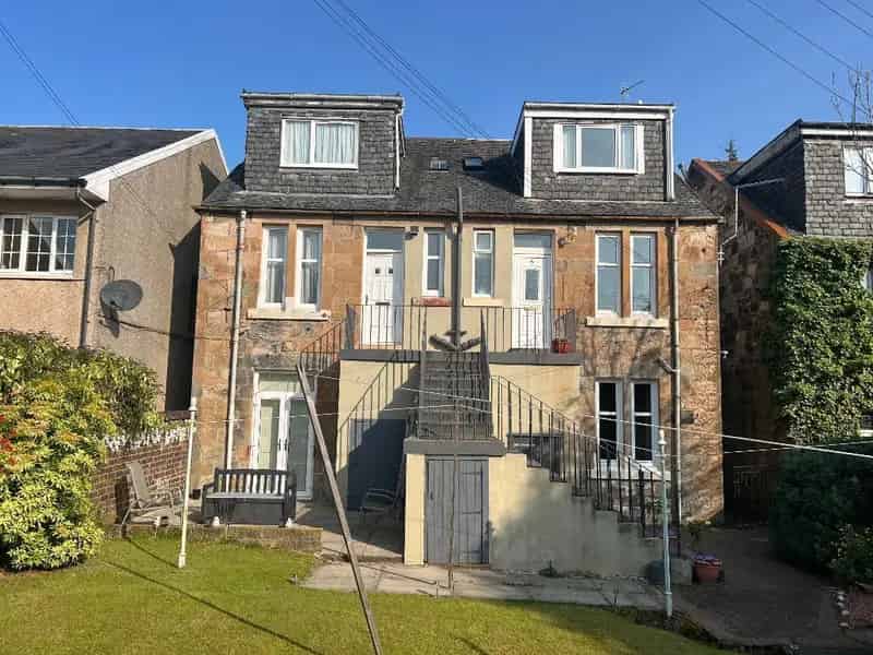2 Bedroom Flat for Sale West Scotland