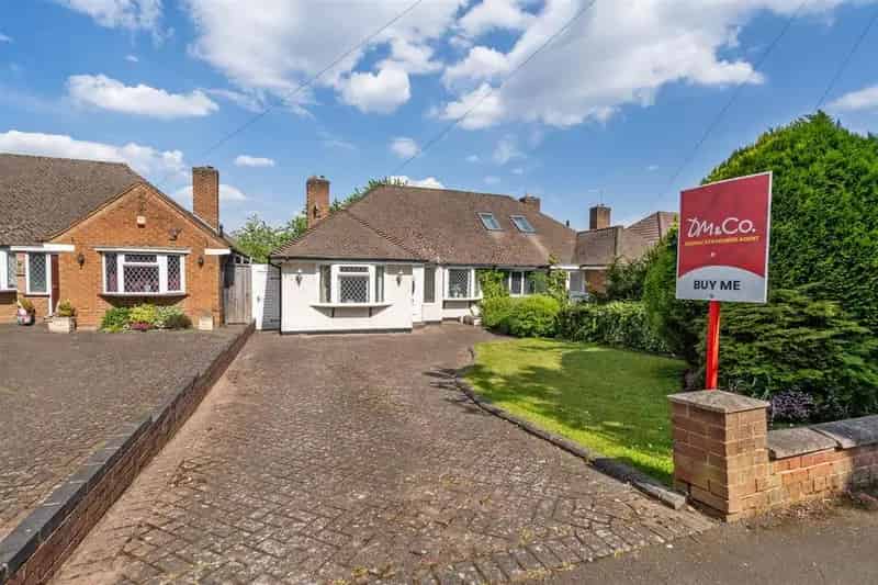 3 Bedroom Semi Detached Bungalow For Sale