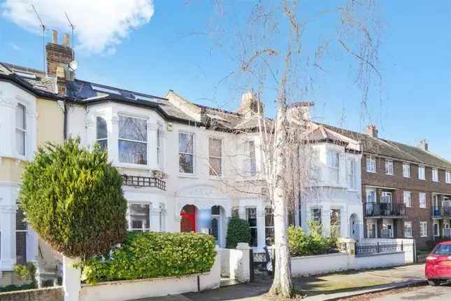 Four Bedroom Period Home for Sale in Chiswick W4