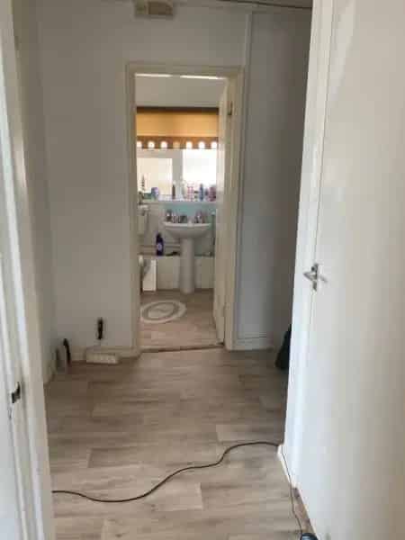 Large 2-Bedroom Flat Near Shirley Shopping Centre