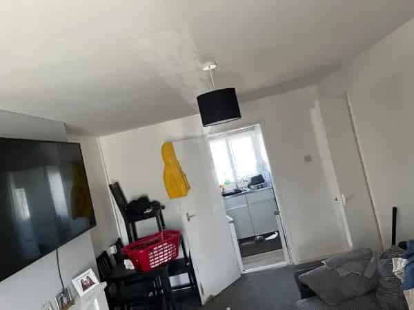 Lovely 2 Bedroom Flat in Quiet Area