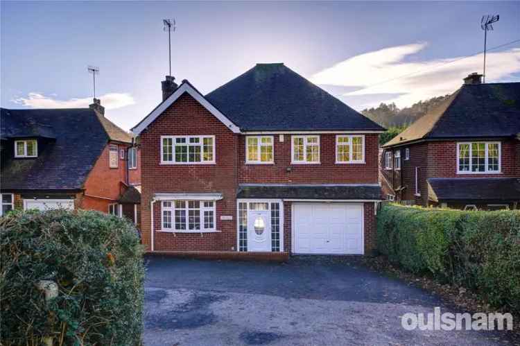 5 bedroom detached house for sale