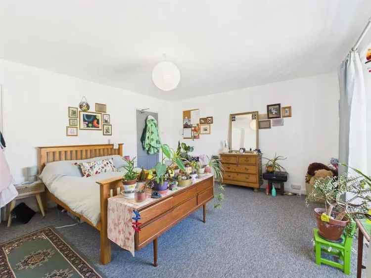 Four Storey Period Building Two Flats Basement Conversion Potential