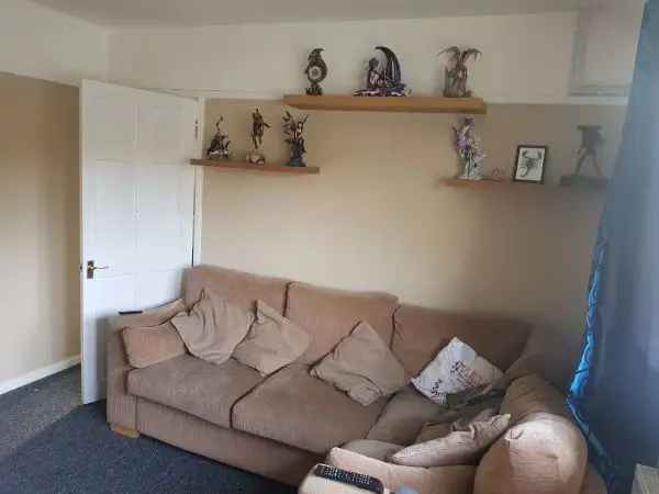 Flat For Rent in Basildon, England