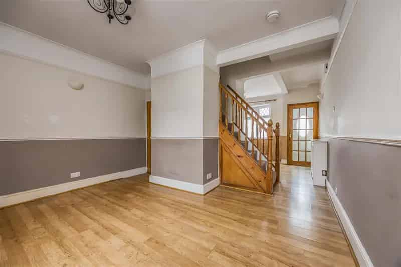 2 Bedroom Terraced House to Rent - No Forward Chain