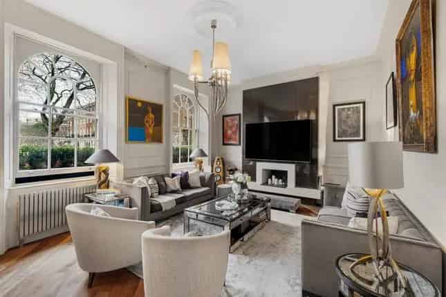Duplex Apartment for Sale Connaught Square Hyde Park London