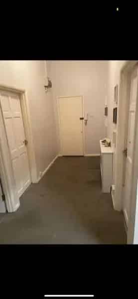 Large 2-Bedroom Flat First Floor Conversion Near Myddleton Square