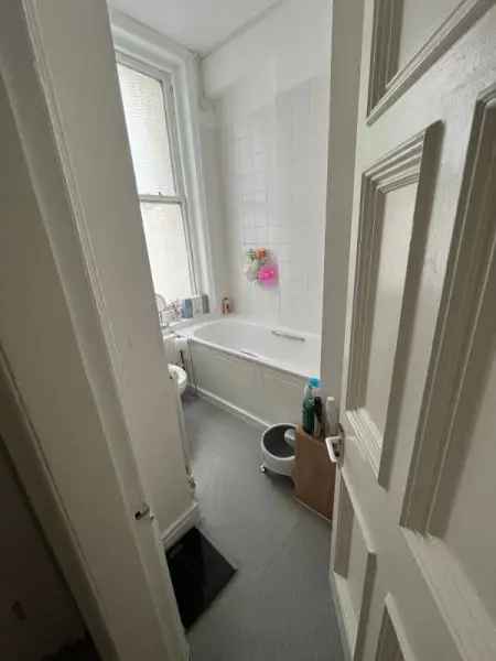 Flat For Rent in London, England