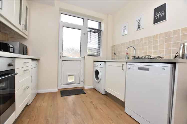 House For Sale in Leeds, England