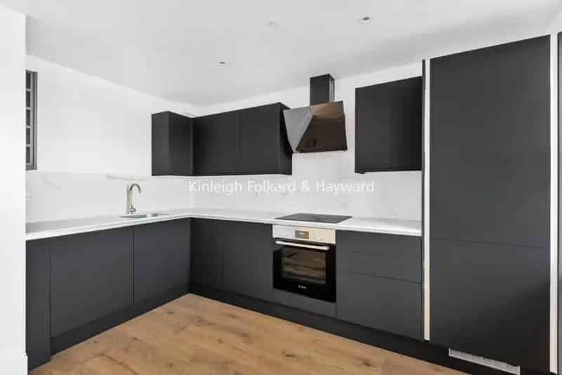 Flat For Rent , London, England
