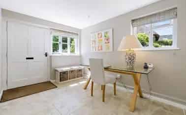 Spacious Grade II Listed Thatched Cottage in Gittisham