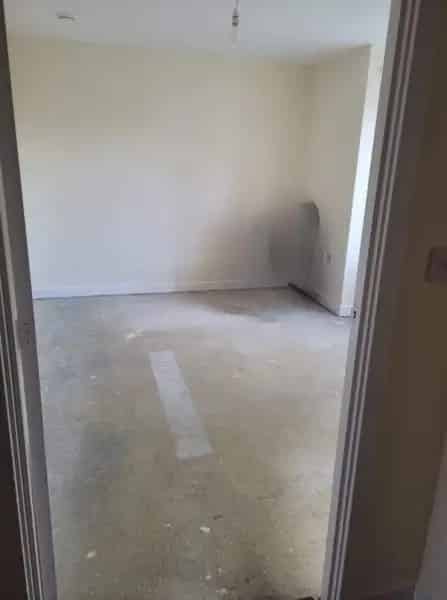 1 Bed Ground Floor Maisonette Private Garden Disabled Access