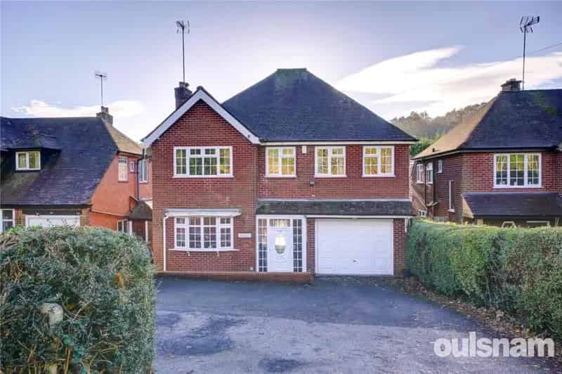 5 Bedroom Detached House for Sale Cofton Park