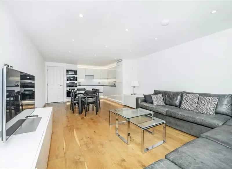 Spacious 3-Bedroom Apartment near Hyde Park