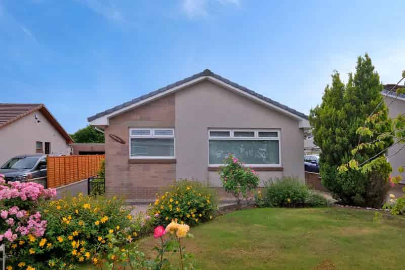 2 3 Bedroom Detached Bungalow for Sale in Bridge of Don