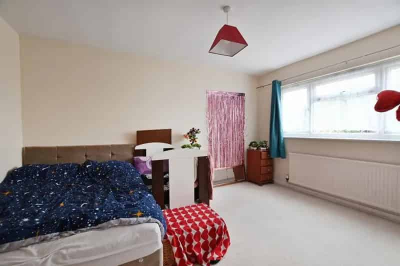 2 Bedroom Terraced Bungalow for Sale