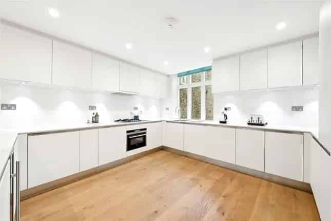 Luxury 3-Bedroom Apartment for Sale in Westminster London