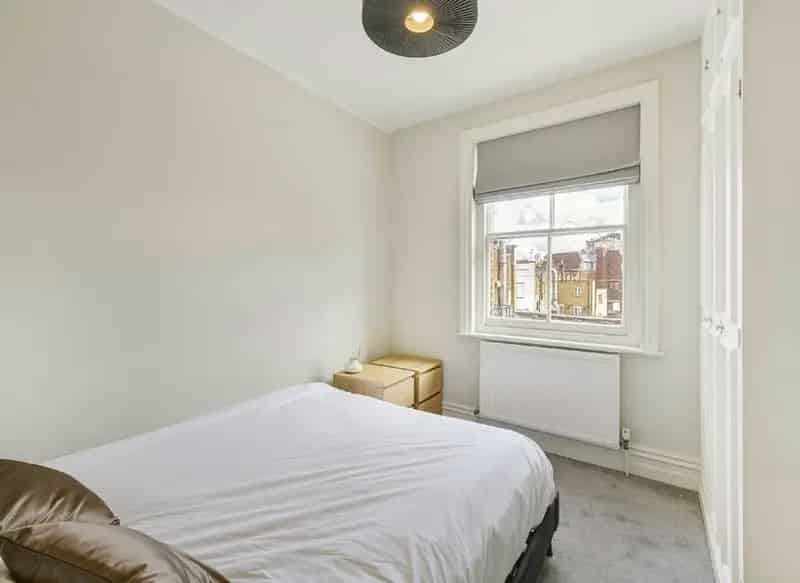 Spacious 2-Bedroom Apartment Near Parsons Green