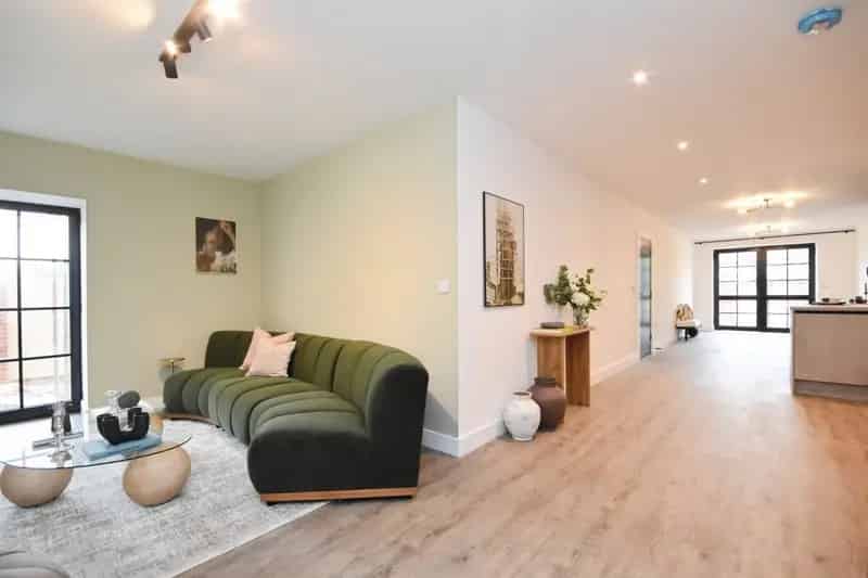 22 New 1 & 2 Bedroom Apartments Halstead