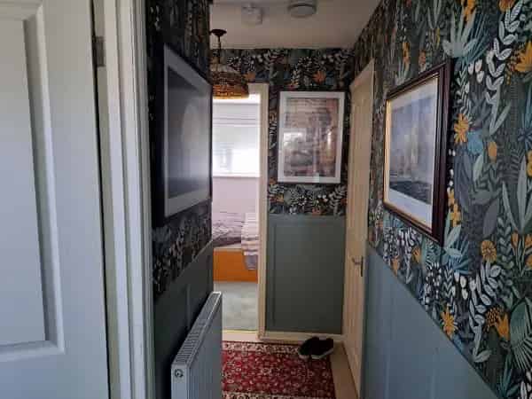 2 Year Old Kitchen Combi Boiler Mixer Walk In Shower