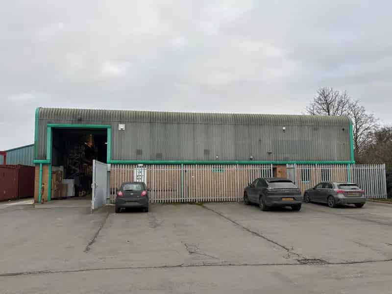 Industrial Warehouse Unit Near Immingham Docks