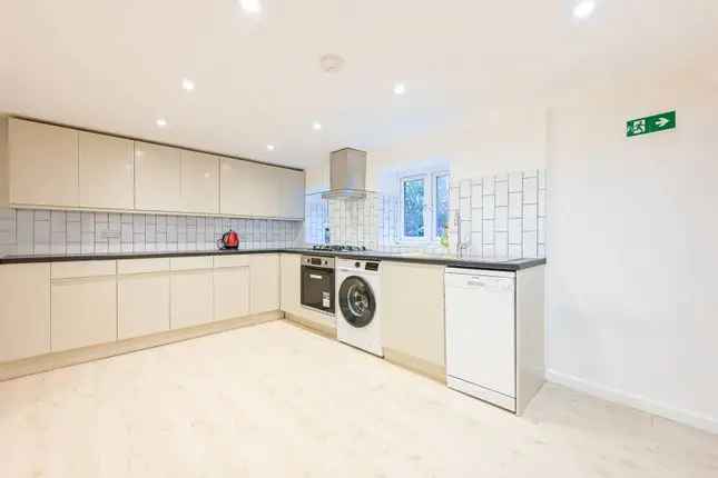 5 Bedroom Terraced House Short Let Whitechapel E1