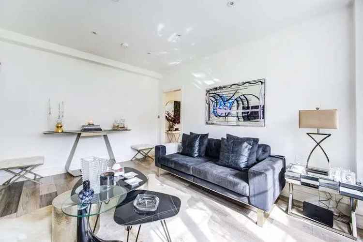 2 bed flat for sale