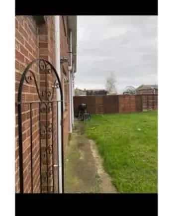 2 Bed Ground Floor House Fishponds Bristol Large Garden Close Amenities