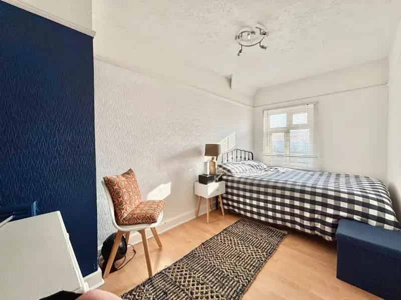 3 Bed End Terrace House for Sale