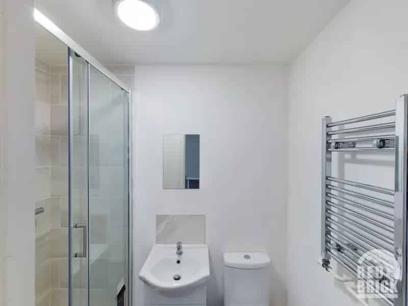 1 Bedroom House Share Lower Stoke All Bills Included