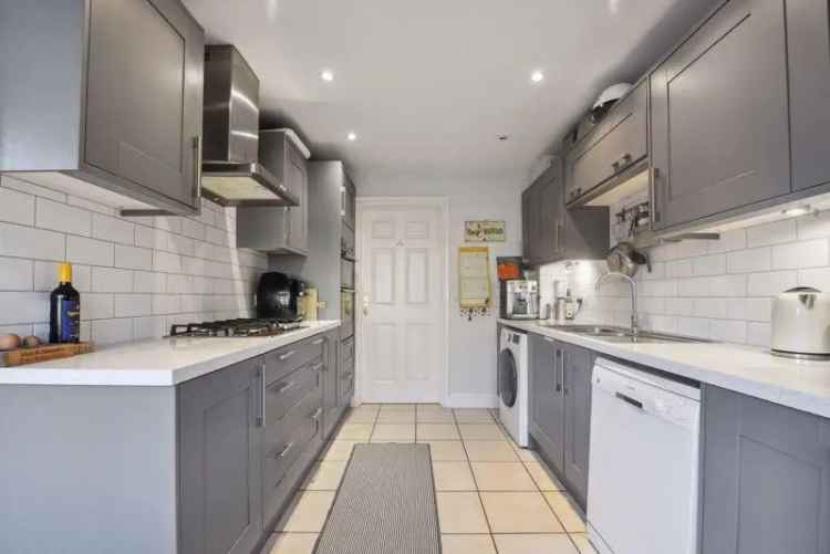 3 Bed 2 Bath House for Sale in Littlebourne