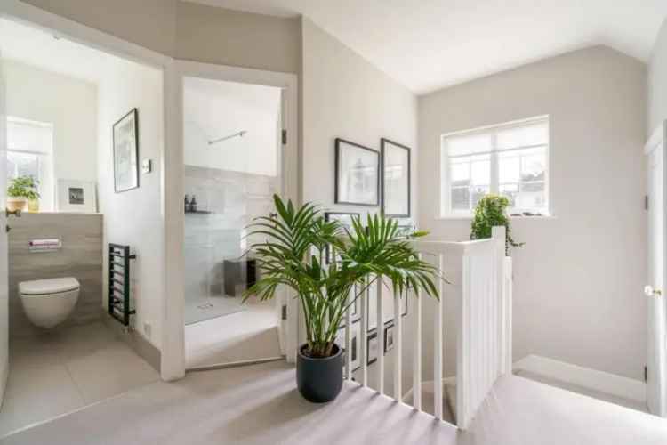3 Bed House for Sale in Tranmere Park Guiseley