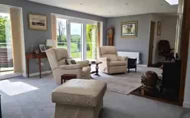 Spacious 3-Bed Bungalow West Ogwell 1800 sq ft Stunning Views