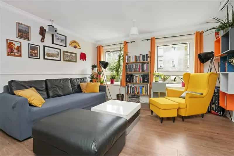 2 Bed Flat Leith Shore - Recently Refurbished