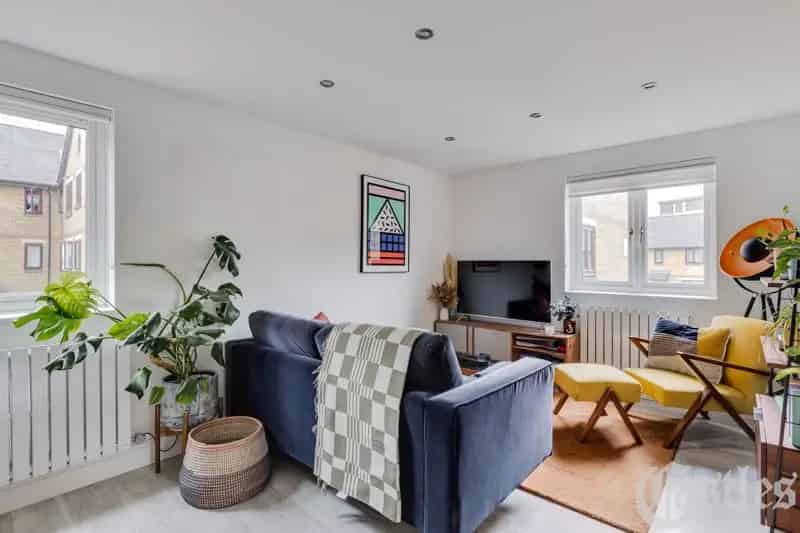 2 Bedroom Apartment House to Rent Near Clapton Overground Station