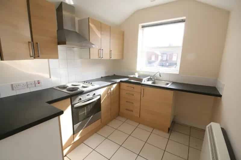 2 bedroom Flat
 To Rent
