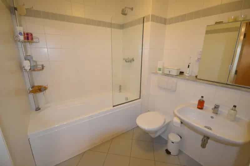 2 bedroom Flat
 For Sale