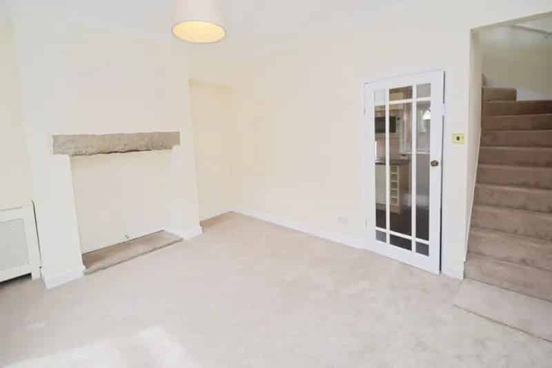 2 Bedroom Grade II Listed House for Sale in Saltaire