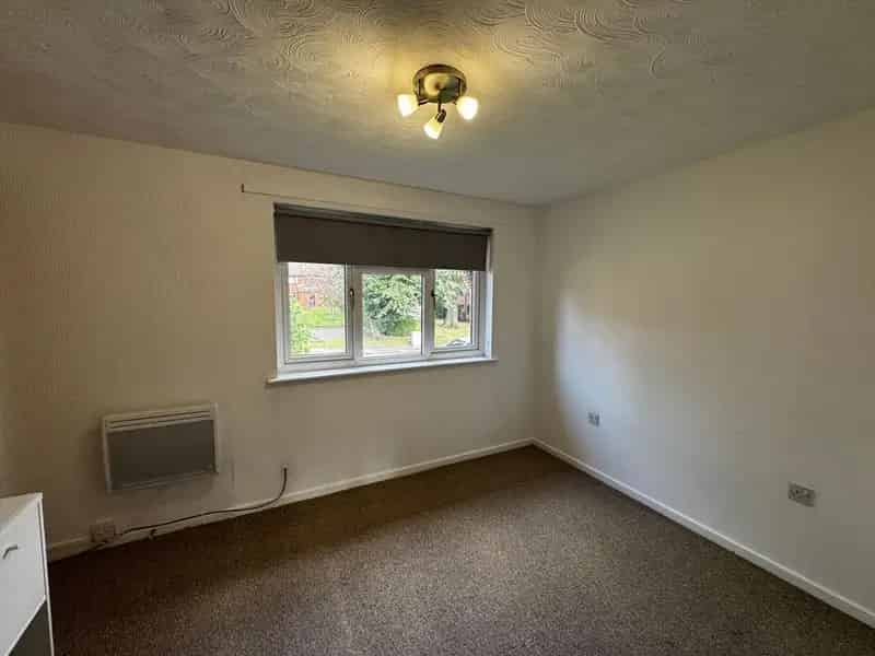1 Bedroom Maisonette To Rent