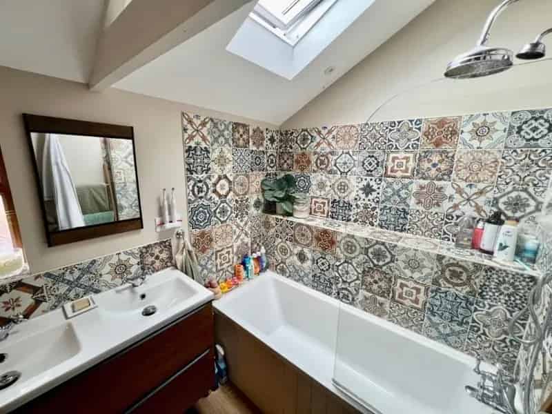 2 Bed Cottage for Sale in Dursley