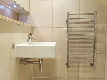 2 Bedroom Flat 317m² near Tower of London