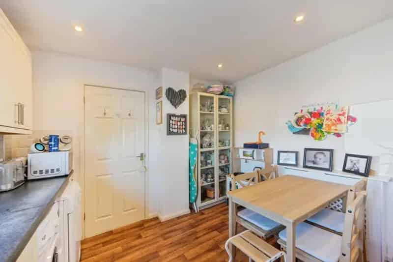 3 Bed Mid Terrace House for Sale - Garage Parking Garden