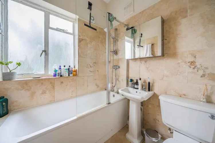 1 Bedroom Flat in Blackheath Conservation Area