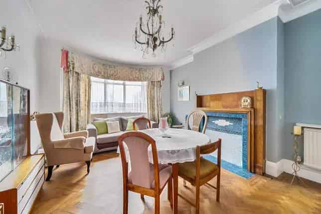 4 Bedroom Detached House Renovation Opportunity London NW10
