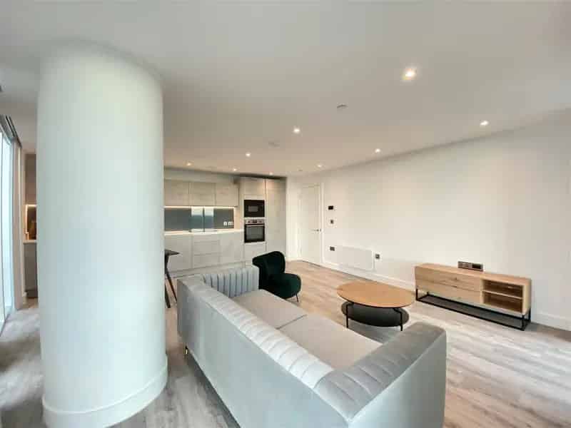2 Bedroom Apartment Manchester City Centre