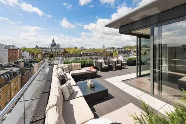 Luxury 5-Bedroom Apartment Knightsbridge Panoramic Views